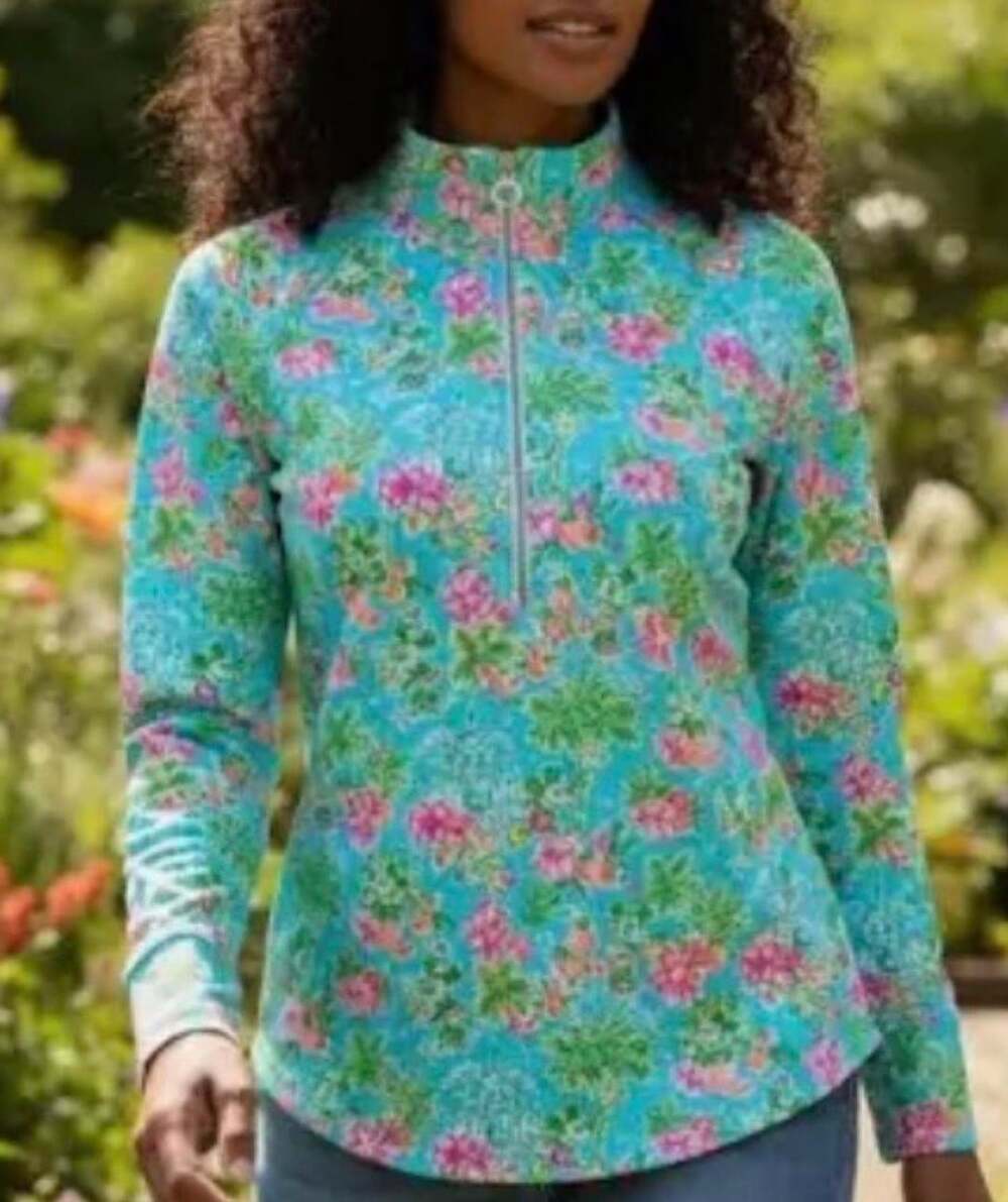 Disney Parks x Lilly Pulitzer Mickey & Minnie Skipper Pullover XS